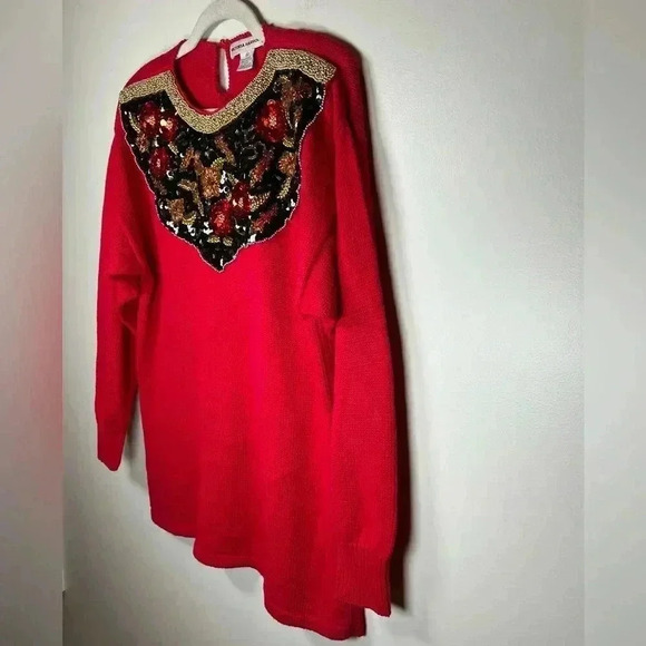 Vintage Victoria Harbour Holiday Sweater Red Gold Black Sequin Bead Size Medium - Picture 2 of 10